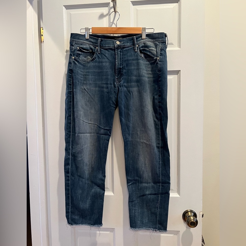 Mother denim- The dropout fray
